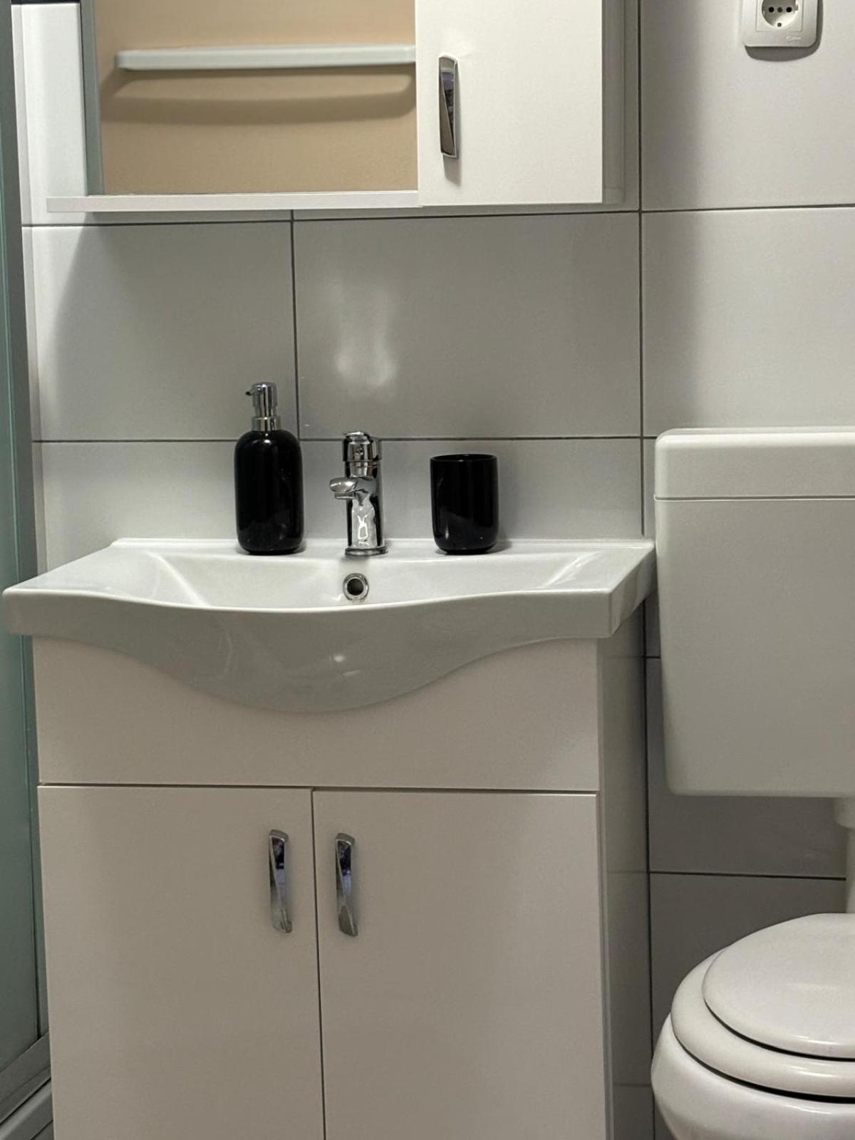 Apartmani Bosnjak Starigrad Paklenica Quarto foto